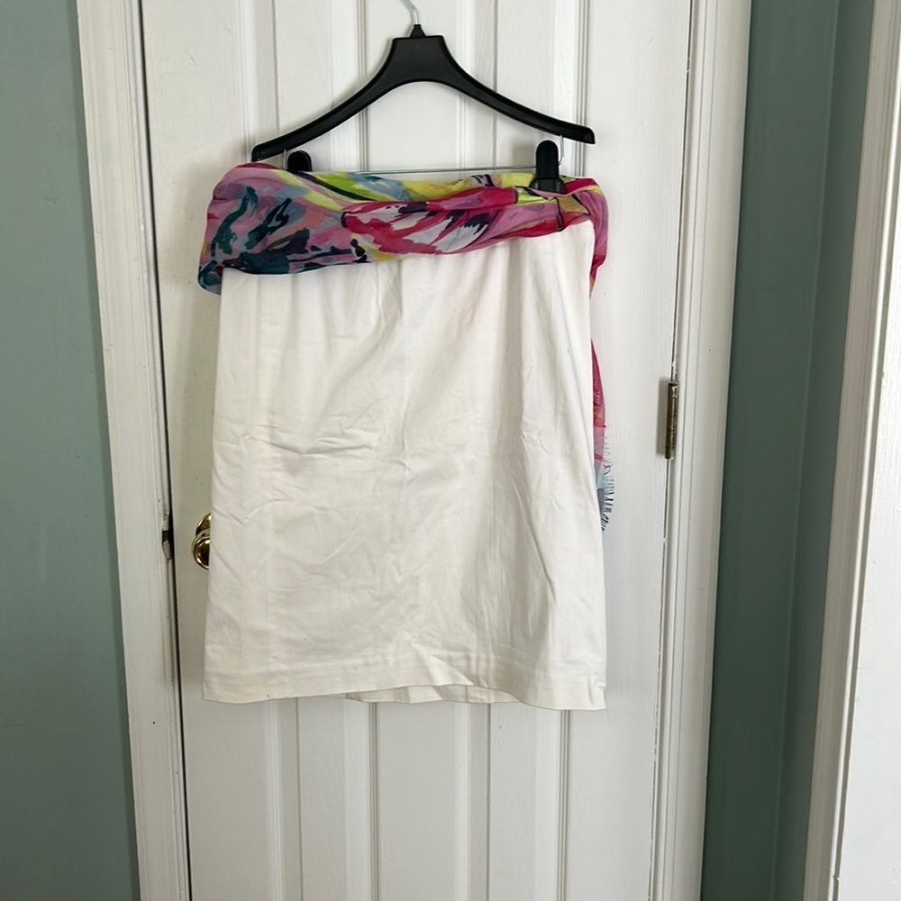 Brand: Lilly Pulitzer Size: 8 Color: White